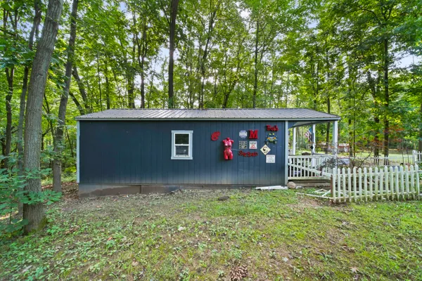 $499,000 | 6635 East Chicago Road, Jonesville, MI 49250