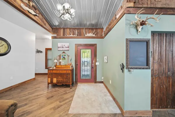 $499,000 | 6635 East Chicago Road, Jonesville, MI 49250