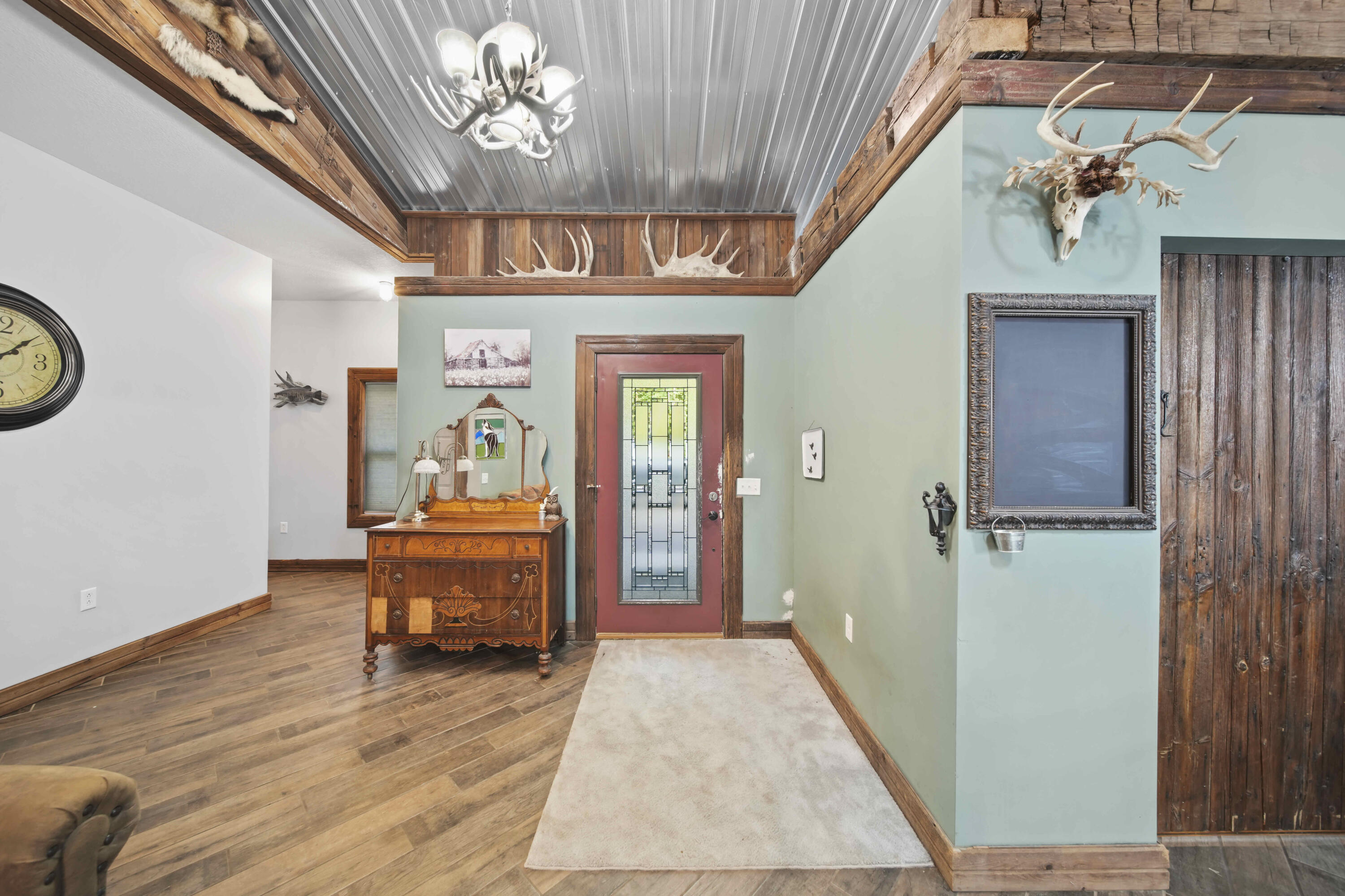 6635 East Chicago Road Jonesville, MI 49250 - Photo 5 of 61 3-print-DSC03321