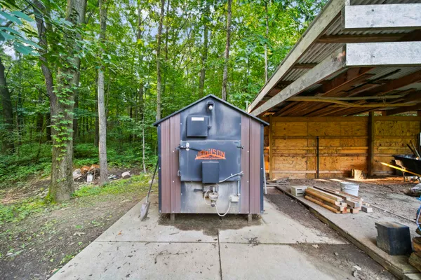 $499,000 | 6635 East Chicago Road, Jonesville, MI 49250