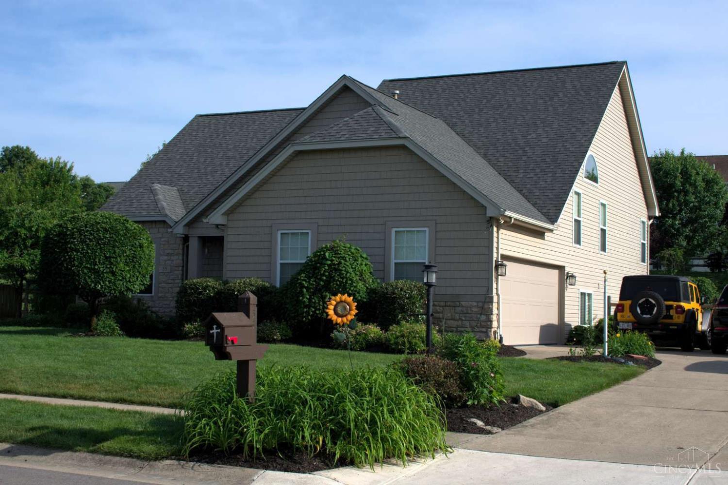 55 Martin Lane Springboro, OH 45066 - Photo 3 of 49