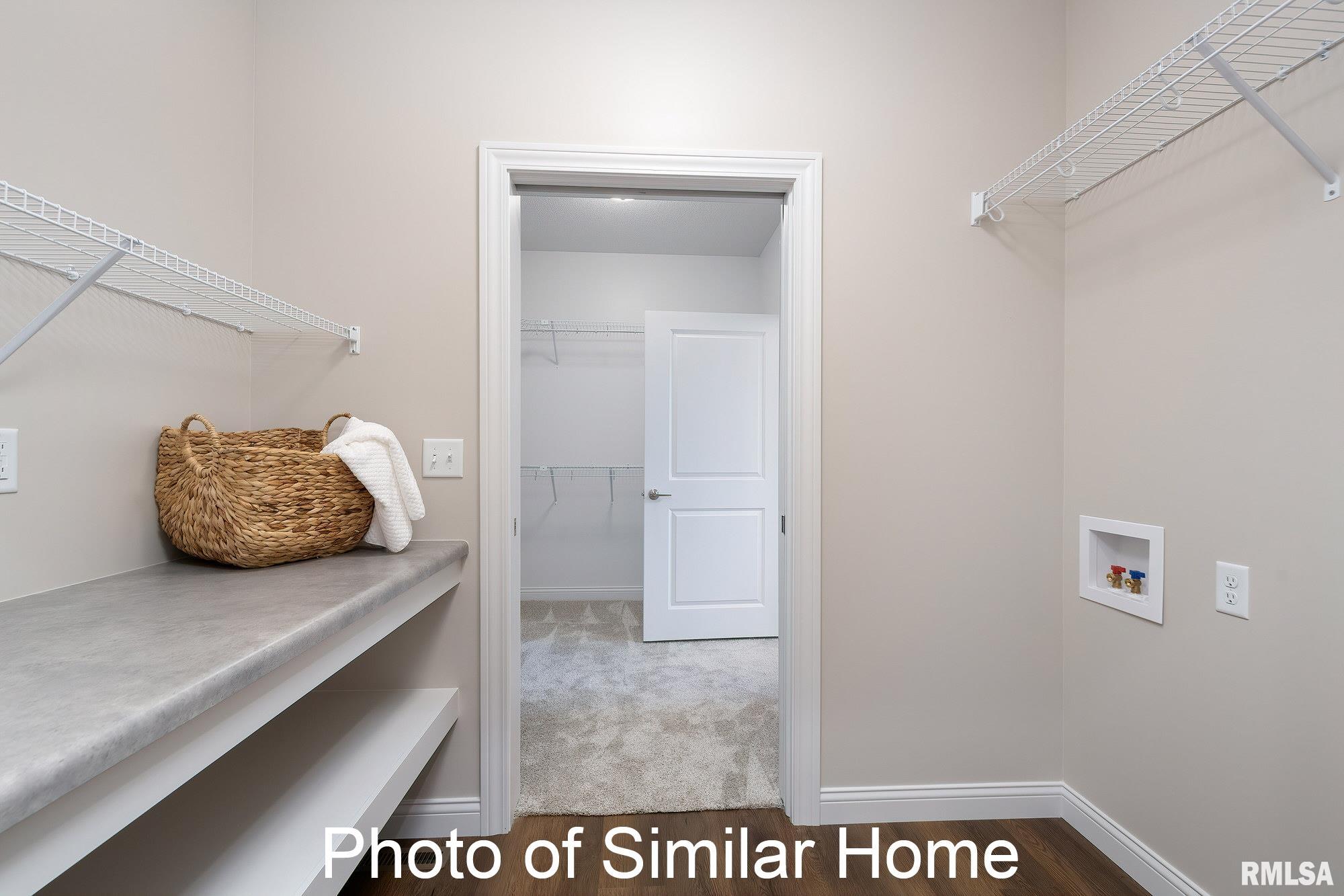5667 Red Fox Road Bettendorf, IA 52722 - Photo 15 of 30
