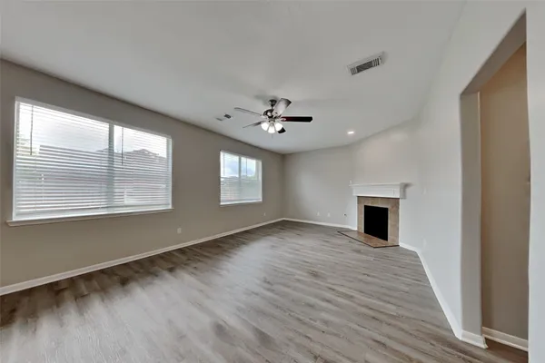 $2,495 | 4106 Mill Lane, Missouri City, TX 77459