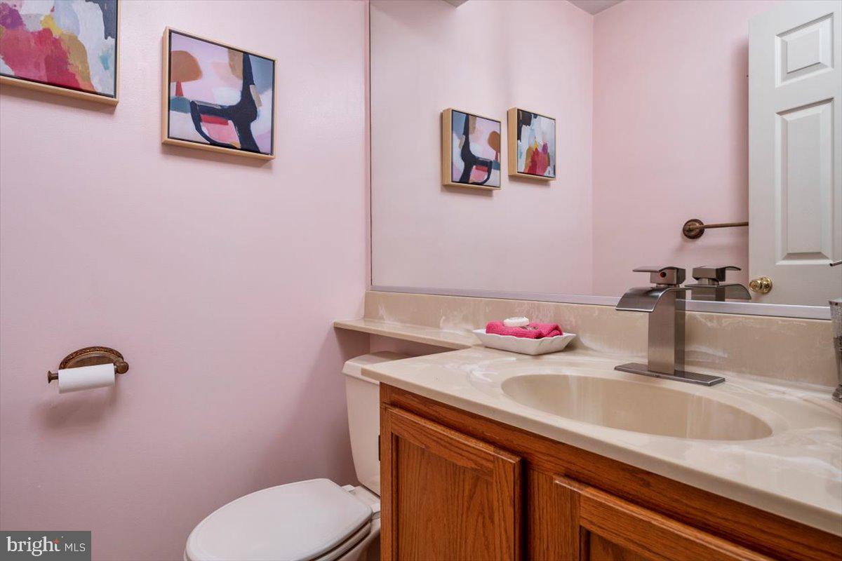 2024 Brigadier Boulevard Odenton, MD 21113 - Photo 17 of 51 Power room