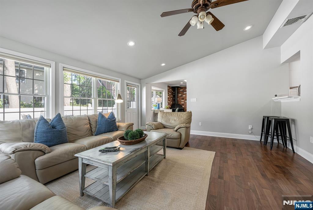 451 Bogert Avenue Ridgewood, NJ 07450 - Photo 12 of 33