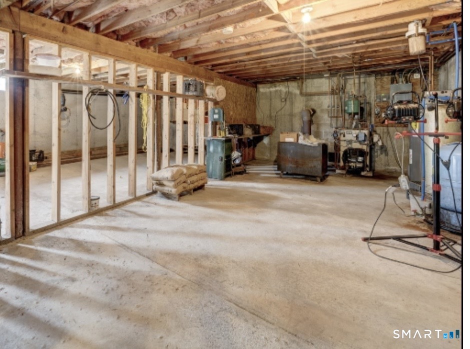 100 Mt Tobe Road Plymouth, CT 06782 - Photo 34 of 35
