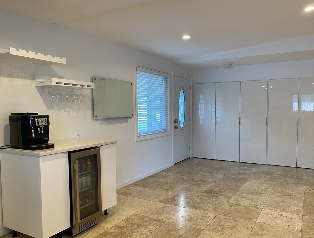 22 Celia Road Braintree, MA 02184 - Photo 7 of 25 Gallery Image 7