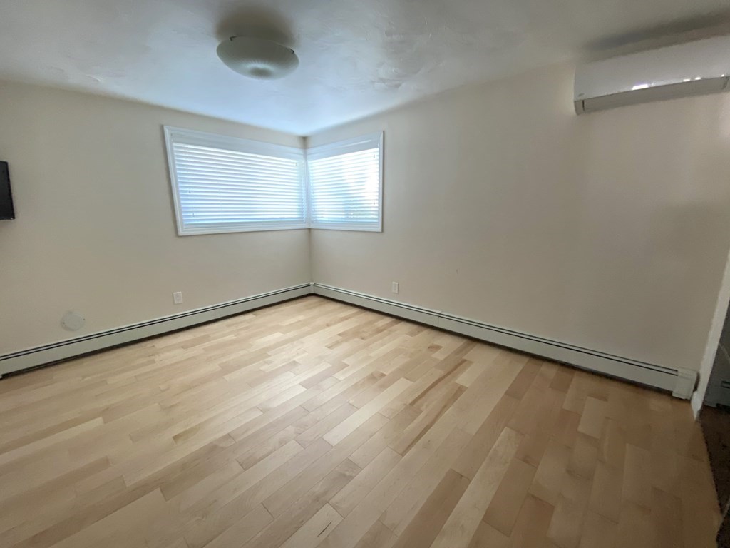 22 Celia Road Braintree, MA 02184 - Photo 10 of 25 Gallery Image 10