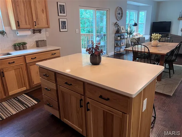 $479,900 | 10537 Victoria Falls Drive, Festus, MO 63028