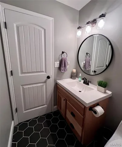 $479,900 | 10537 Victoria Falls Drive, Festus, MO 63028