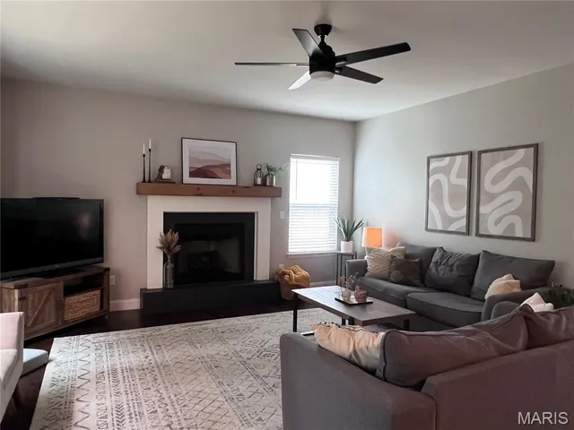 $479,900 | 10537 Victoria Falls Drive, Festus, MO 63028