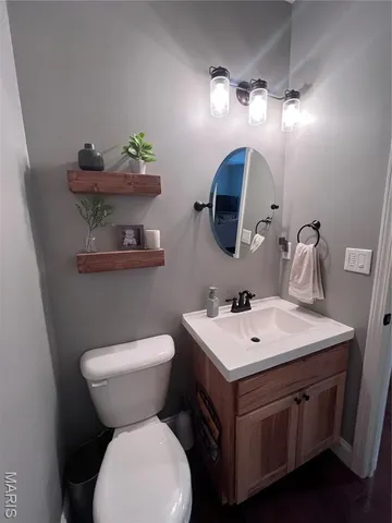 $479,900 | 10537 Victoria Falls Drive, Festus, MO 63028