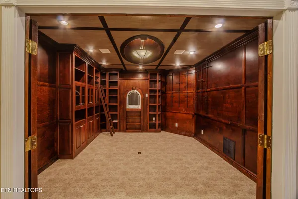 $1,699,900 | 431 Thomas Loop Road, Sevierville, TN 37876