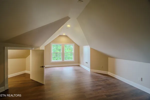 $1,699,900 | 431 Thomas Loop Road, Sevierville, TN 37876