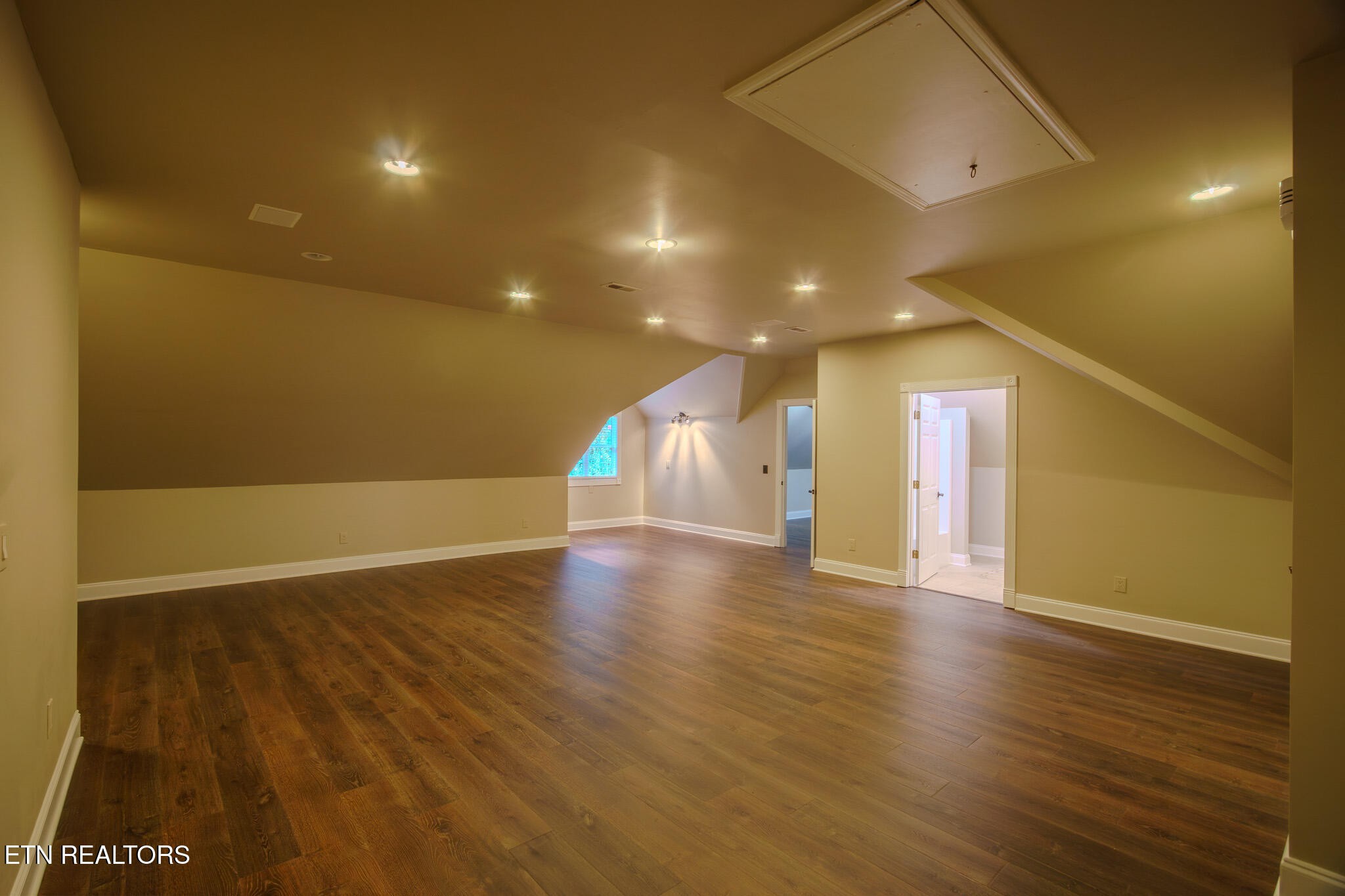 431 Thomas Loop Road Sevierville, TN 37876 - Photo 23 of 60