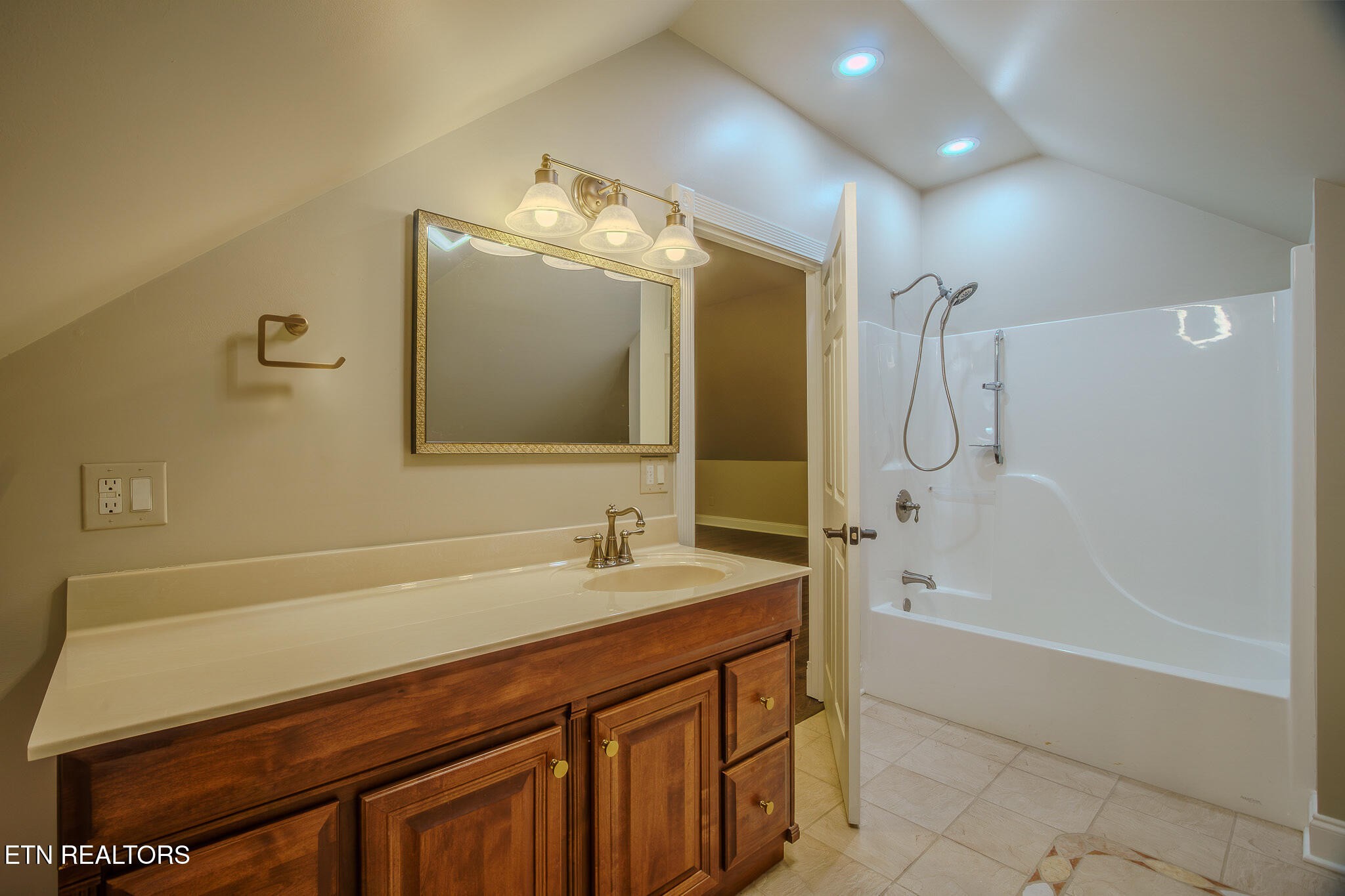 431 Thomas Loop Road Sevierville, TN 37876 - Photo 35 of 60