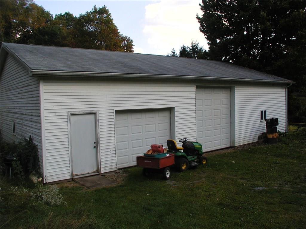 511 Euclid Road Butler, PA 16001 - Photo 2 of 16 Gallery Image 2