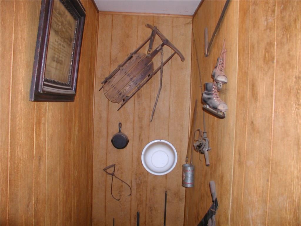 511 Euclid Road Butler, PA 16001 - Photo 6 of 16 Gallery Image 6
