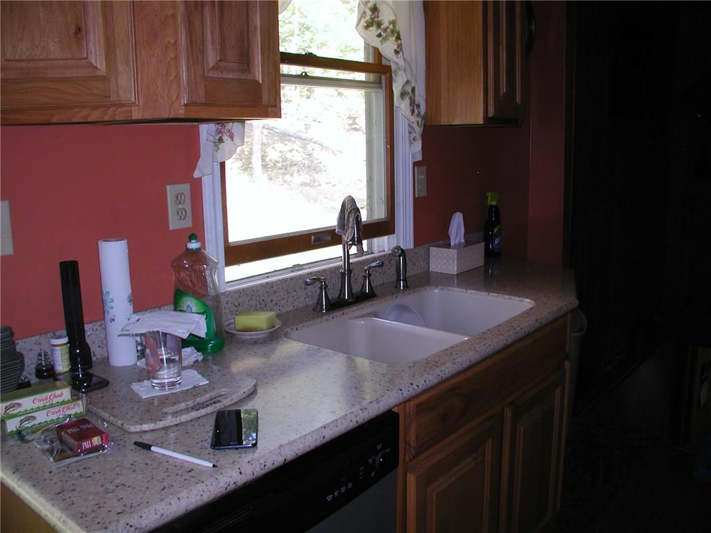 511 Euclid Road Butler, PA 16001 - Photo 8 of 16 Gallery Image 8