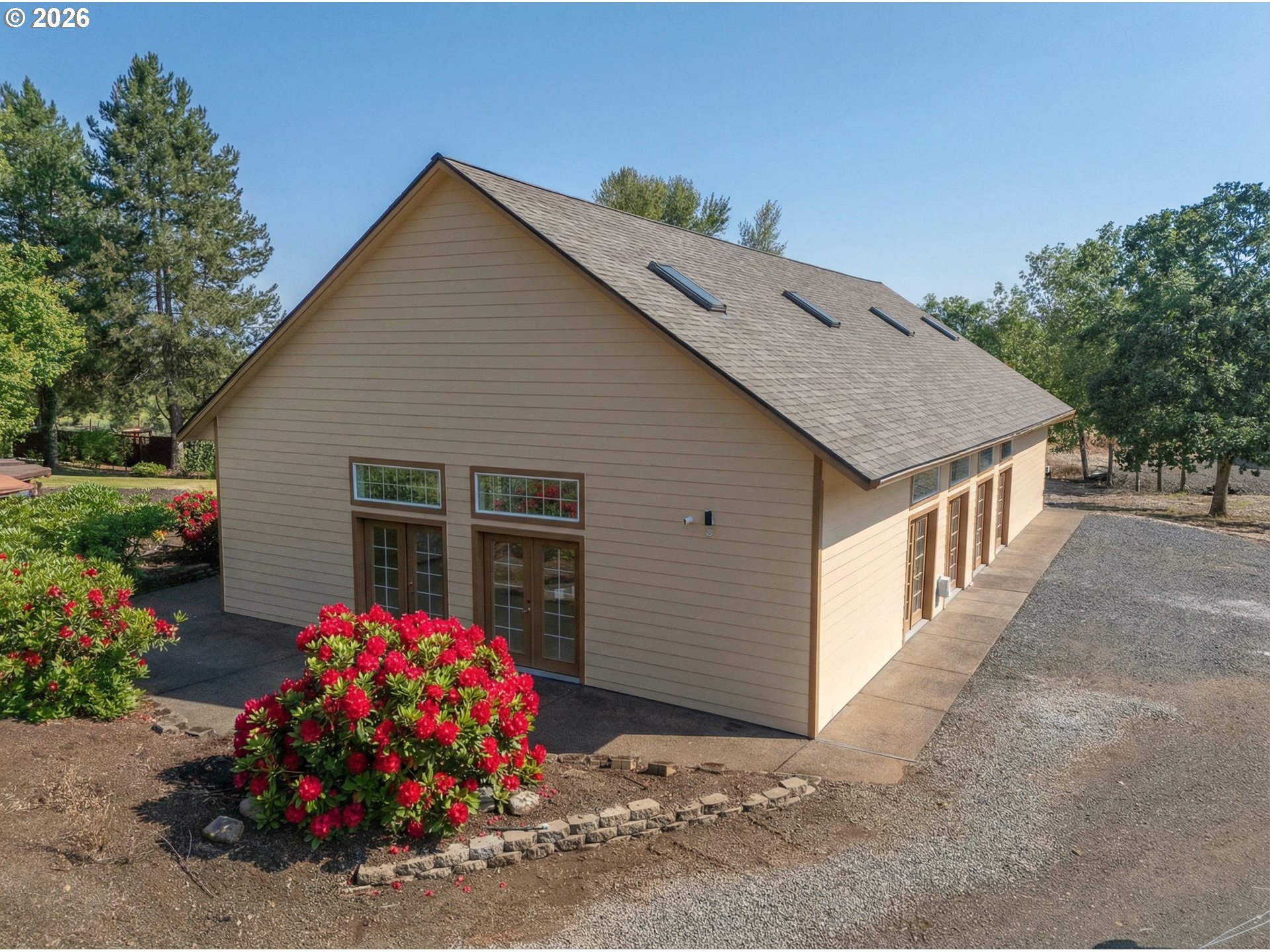 37310 Fawn Drive Lebanon, OR 97355 - Photo 27 of 47 Pool Room
