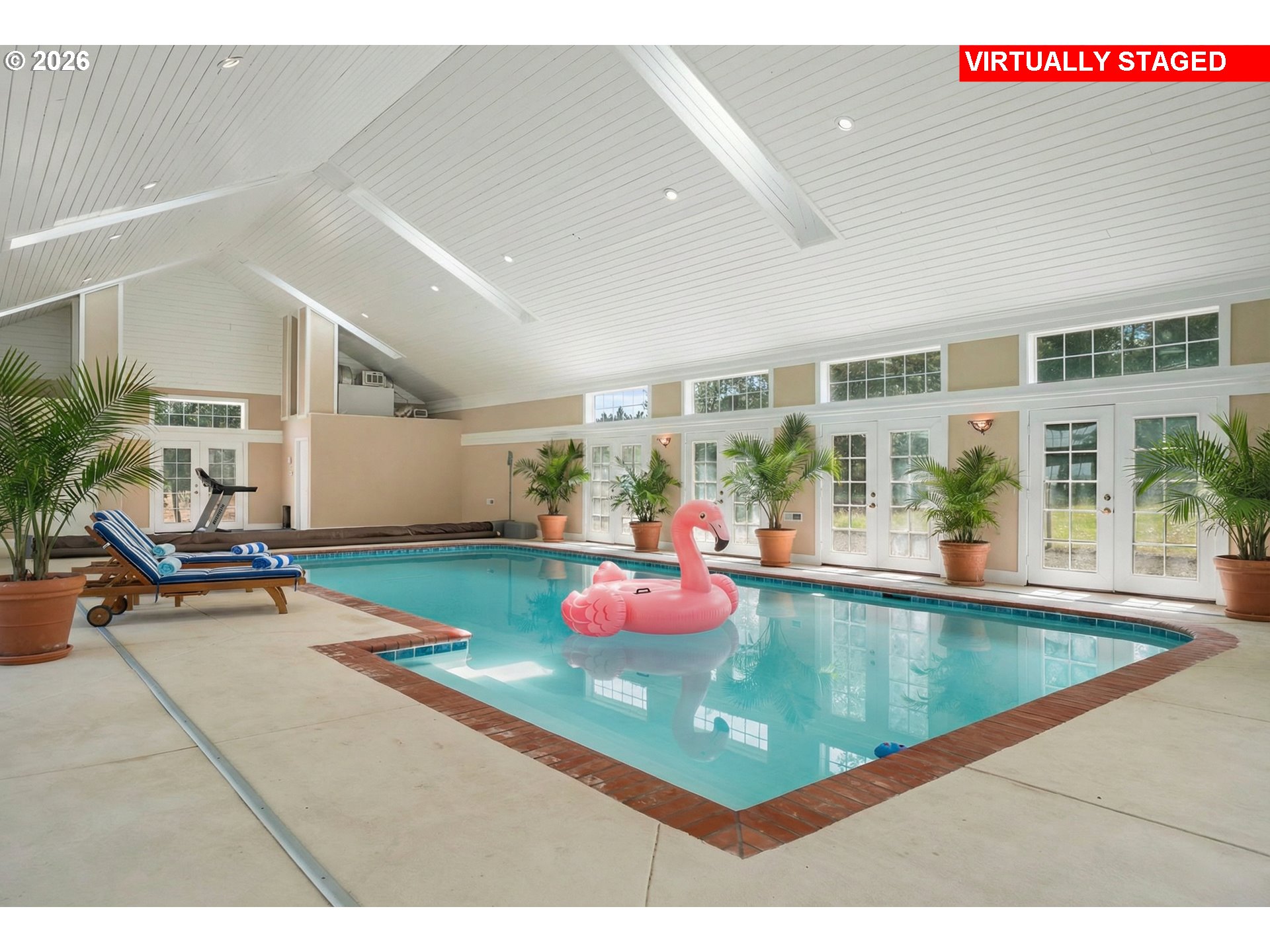 37310 Fawn Drive Lebanon, OR 97355 - Photo 28 of 47 Swimming Pool