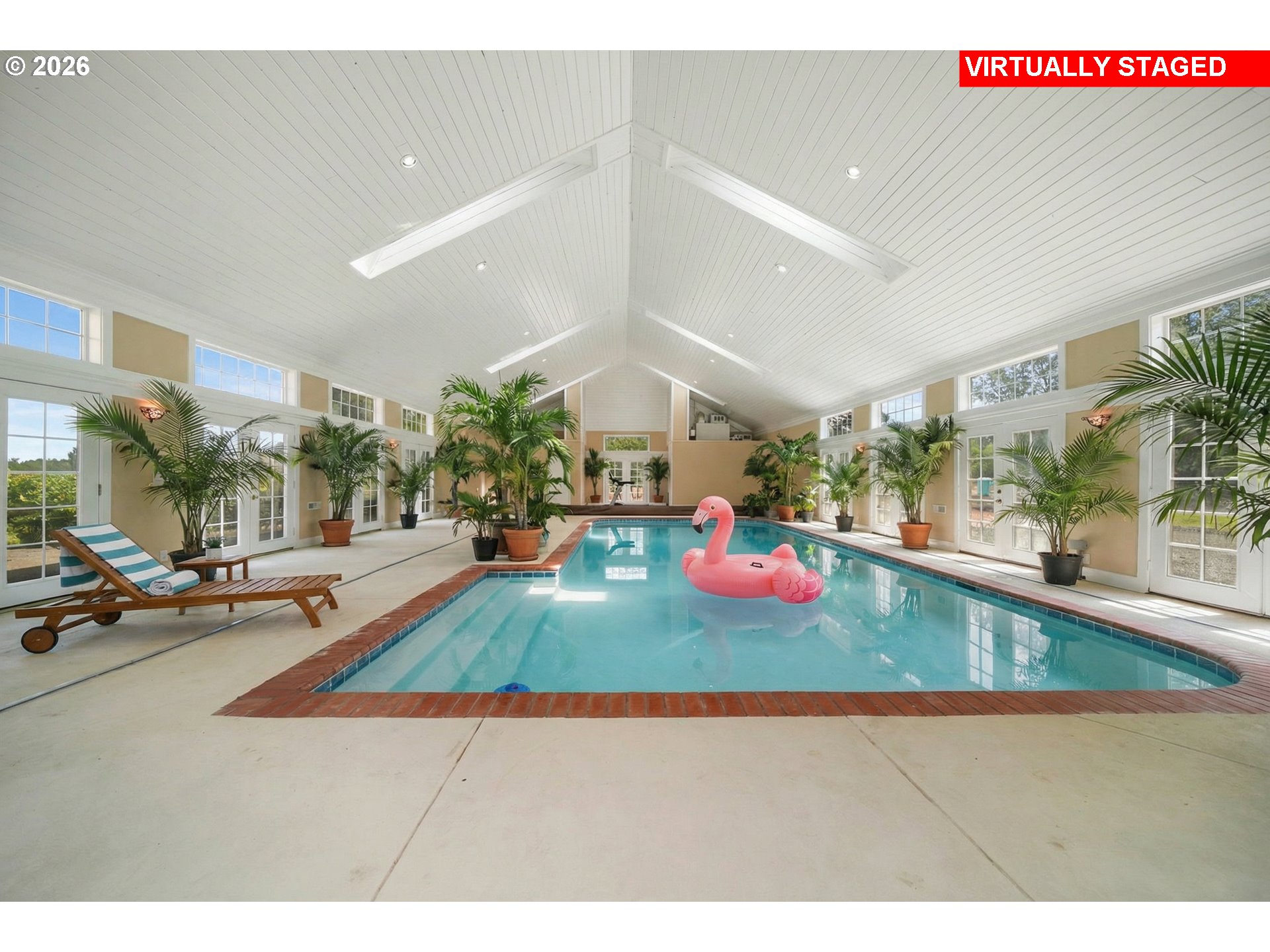 37310 Fawn Drive Lebanon, OR 97355 - Photo 29 of 47 Swimming Pool