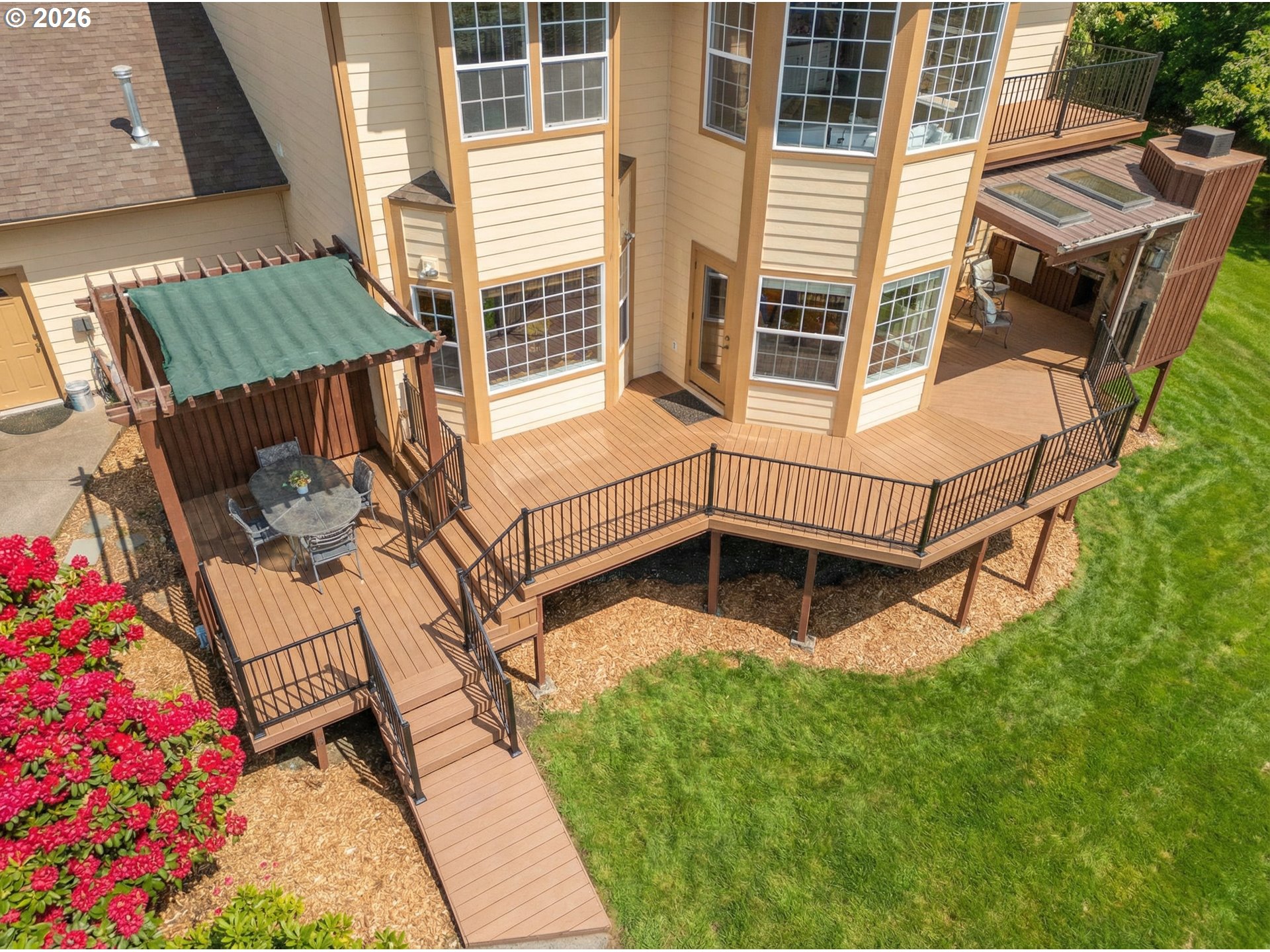 37310 Fawn Drive Lebanon, OR 97355 - Photo 3 of 47 Deck