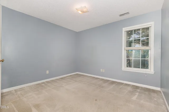 $319,999 | 104 Kildare Court, Clayton, NC 27520