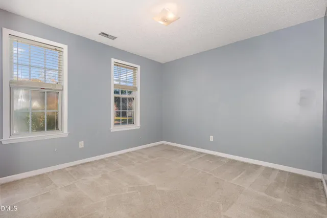 $319,999 | 104 Kildare Court, Clayton, NC 27520