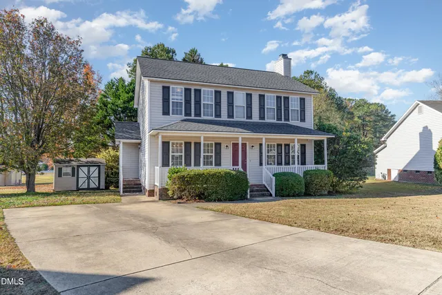 $319,999 | 104 Kildare Court, Clayton, NC 27520