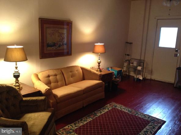 1163 Gerritt Street Philadelphia, PA 19147 - Photo 6 of 11