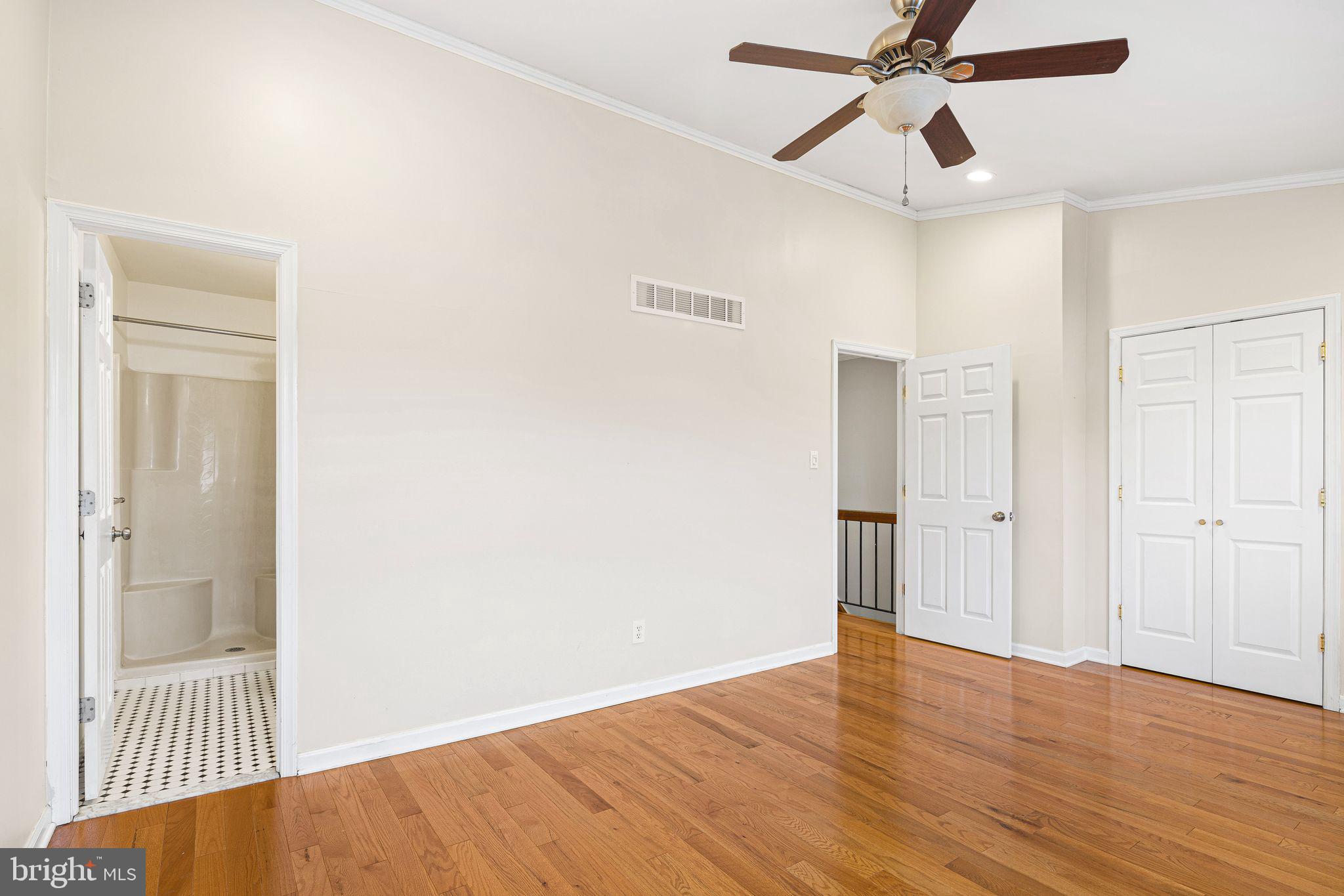 1485 Tarleton Place Warminster, PA 18974 - Photo 17 of 34 Primary Bedroom w/Full Bath