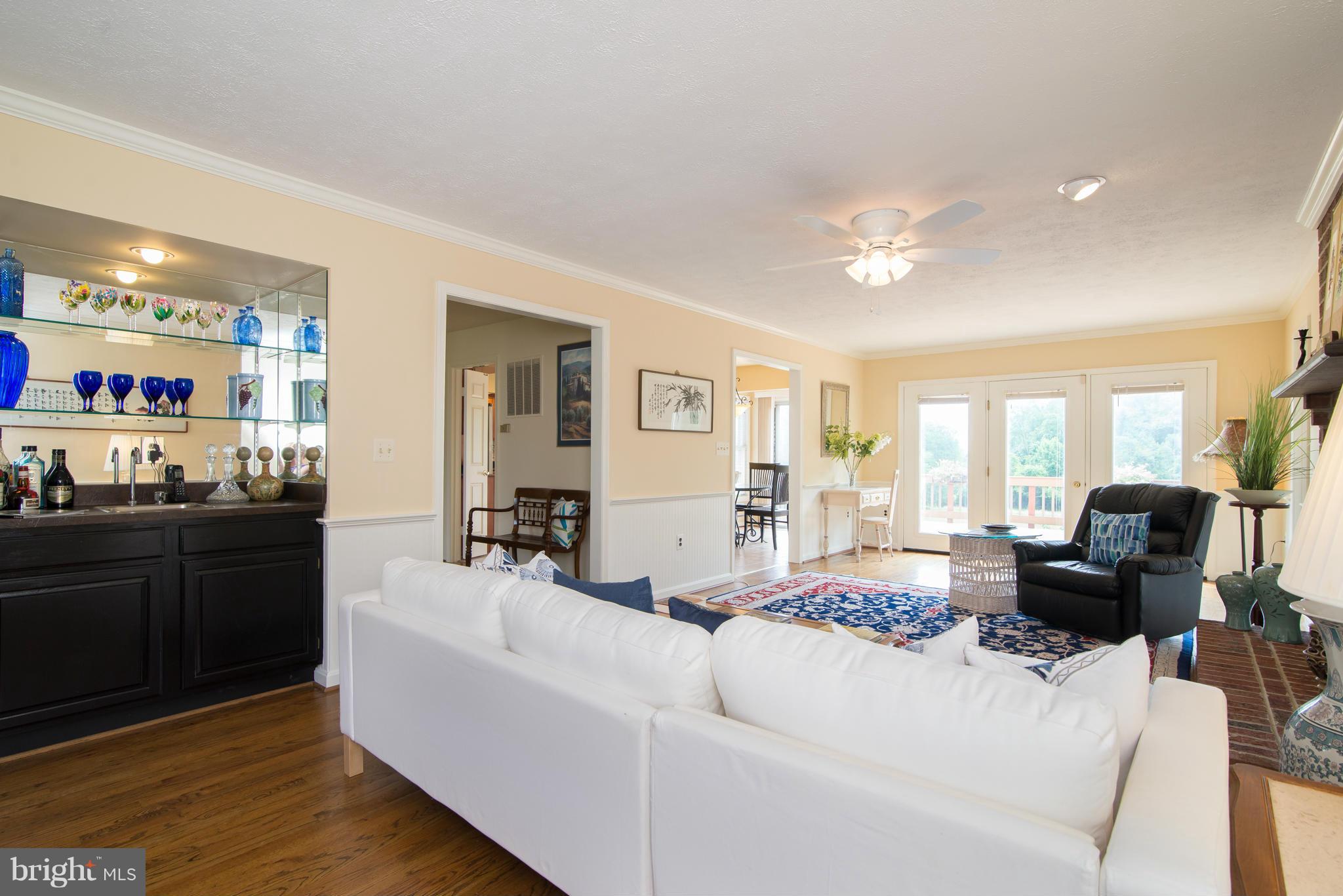 16329 Whitehaven Road Silver Spring, MD 20906 - Photo 4 of 30 Family Room
