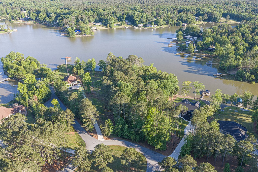 112 Long Point Road Hodges, SC 29653 - Photo 11 of 16