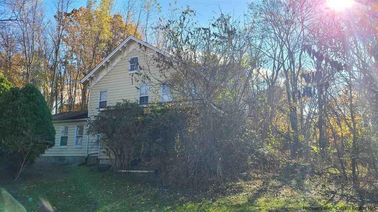 9 Dock Road Milton, NY 12547 - Photo 3 of 30 a view of a house with a yard