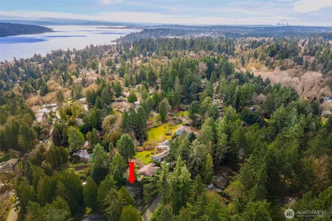 $1,599,950 | 17122 32nd Avenue Northeast, Lake Forest Park, WA 98155