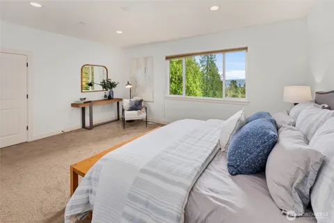 $1,599,950 | 17122 32nd Avenue Northeast, Lake Forest Park, WA 98155