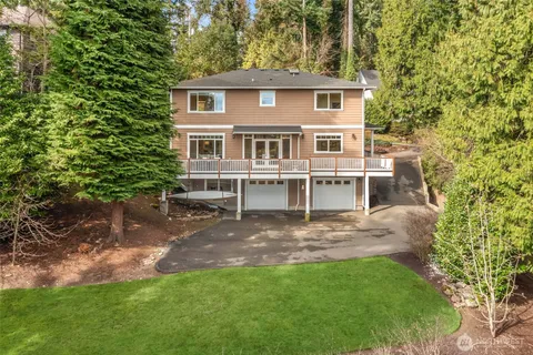 $1,599,950 | 17122 32nd Avenue Northeast, Lake Forest Park, WA 98155
