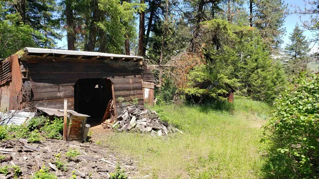 $110,000 | 25055 395 N Highway, Kettle Falls, WA 99141