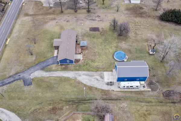 $400,000 | 835 Northeast 62nd Street, Topeka, KS 66617