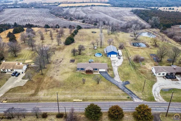 $400,000 | 835 Northeast 62nd Street, Topeka, KS 66617