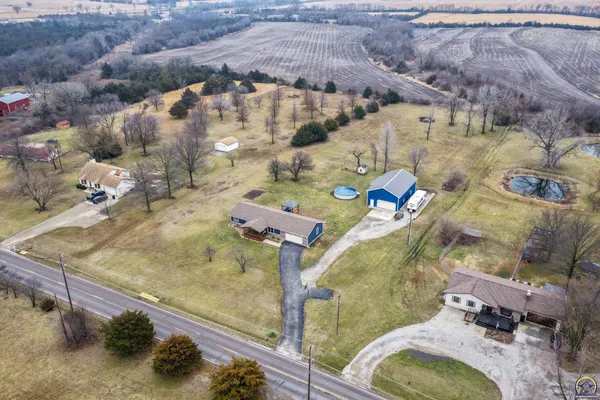 $400,000 | 835 Northeast 62nd Street, Topeka, KS 66617