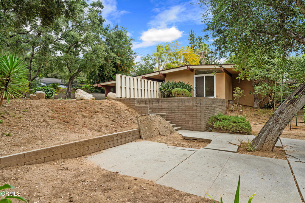 1580 Old House Road Pasadena, CA 91107 - Photo 43 of 51 055