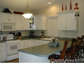 1412 Hoechester Road Springfield, IL 62712 - Photo 3 of 12
