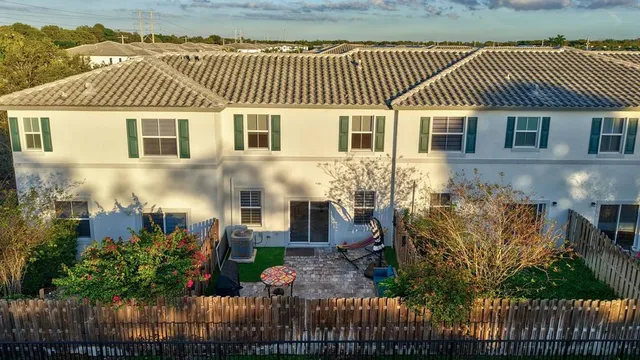 $635,000 | 4668 Northwest 120th Way, Coral Springs, FL 33076