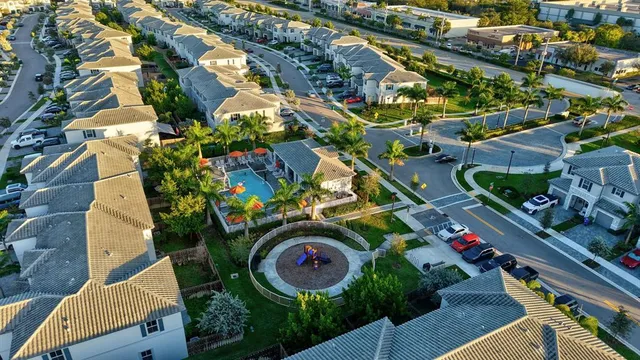 $635,000 | 4668 Northwest 120th Way, Coral Springs, FL 33076