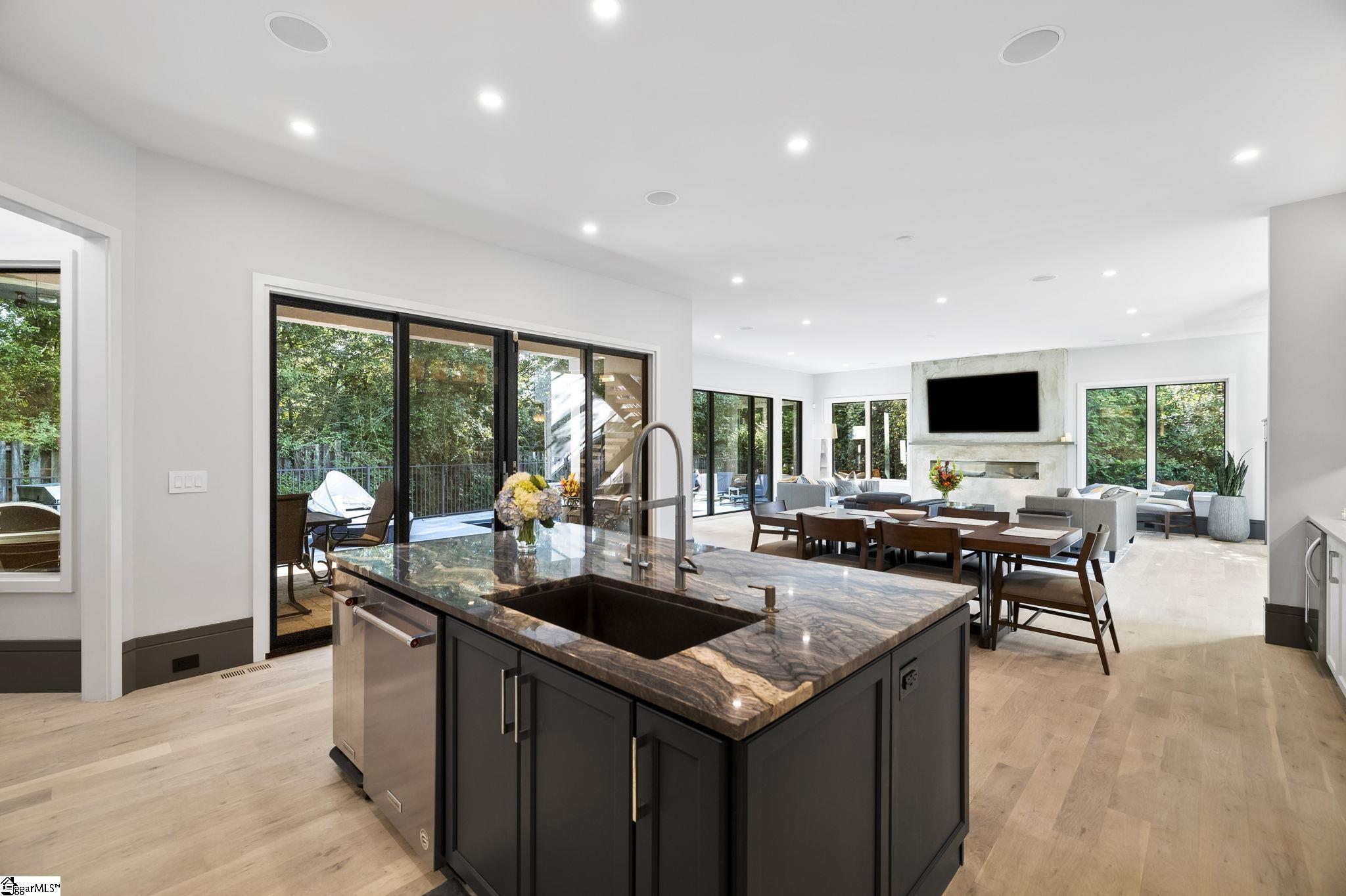 36 Gossamer Place Greenville, SC 29607 - Photo 11 of 50