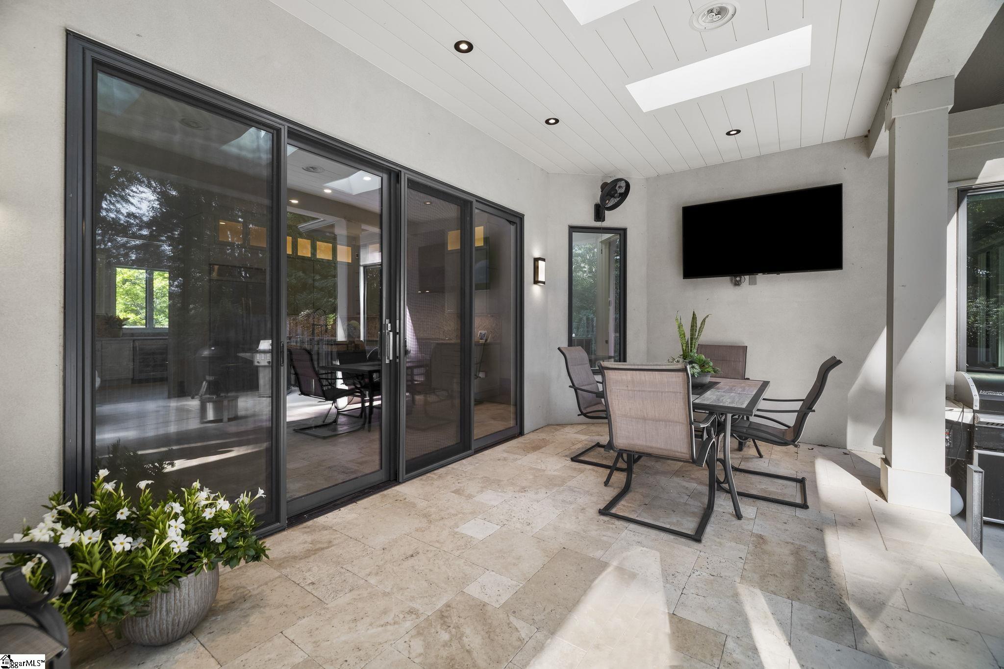 36 Gossamer Place Greenville, SC 29607 - Photo 48 of 50 Eight Foot Sliding Doors