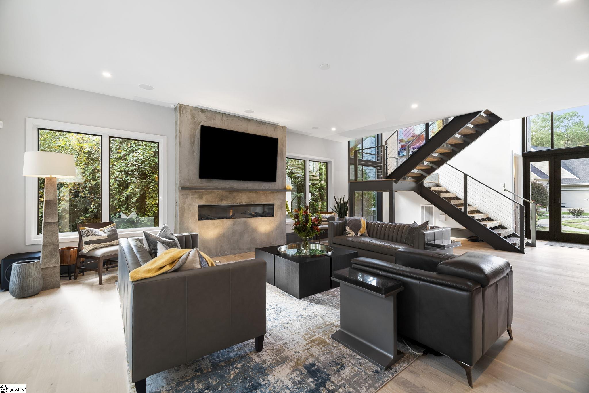 36 Gossamer Place Greenville, SC 29607 - Photo 6 of 50 Wide-Plank White Oak