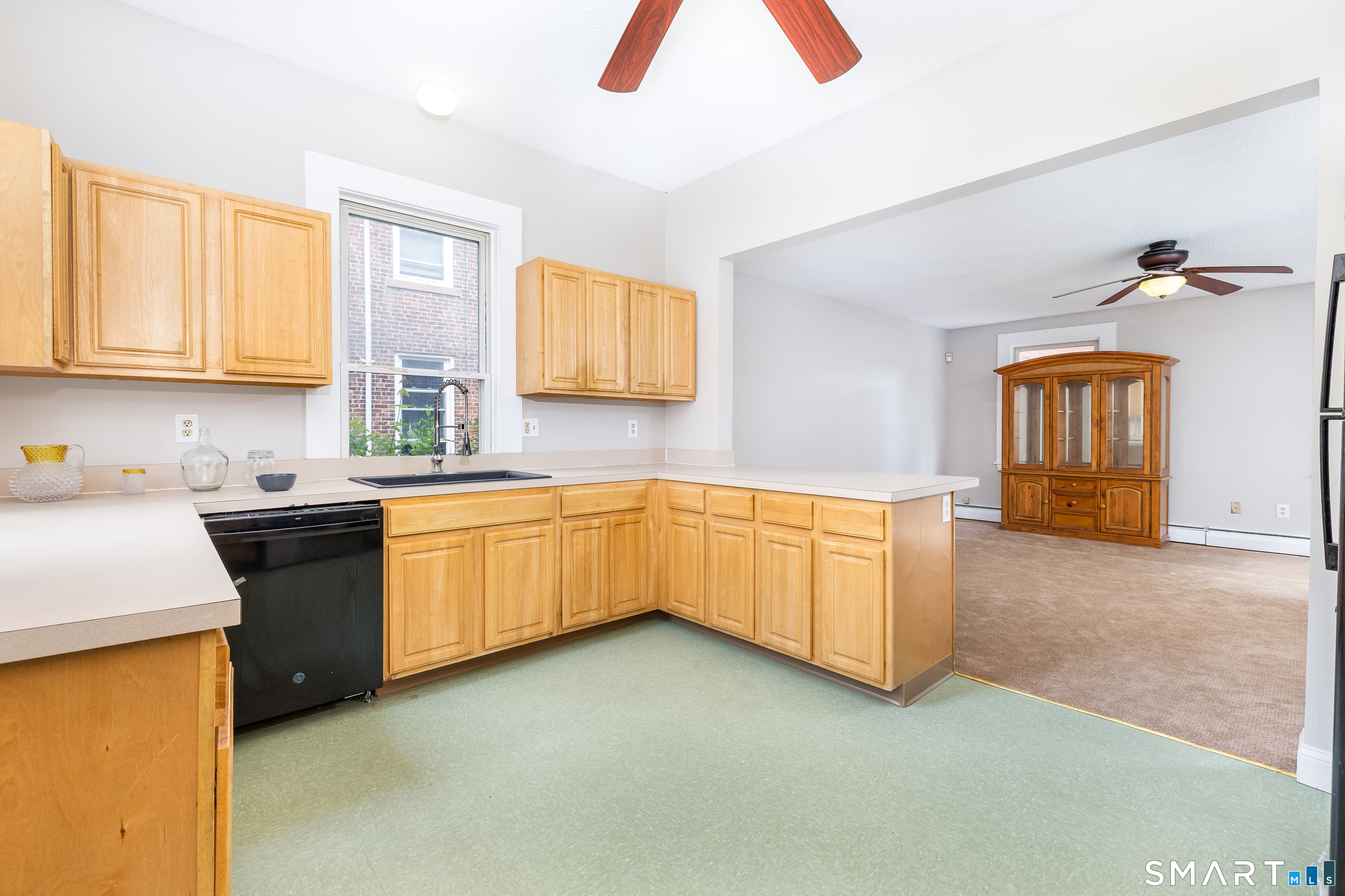 38-40 Madison Street Hartford, CT 06106 - Photo 3 of 18